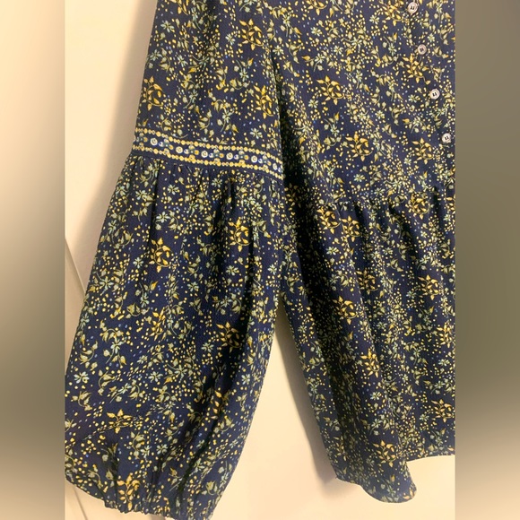 Max Studio Boho Floral Blouse - Picture 3 of 5